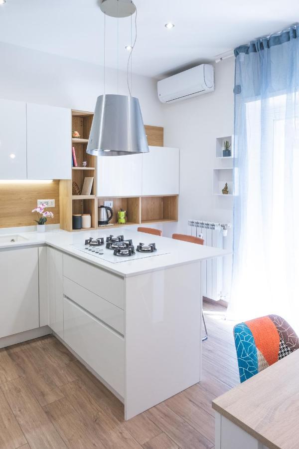 Apartment Cozy Flat With Terrace At Trastevere Train Station Rome