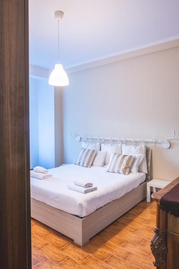 Cozy Flat With Terrace At Trastevere Train Station Apartment *
