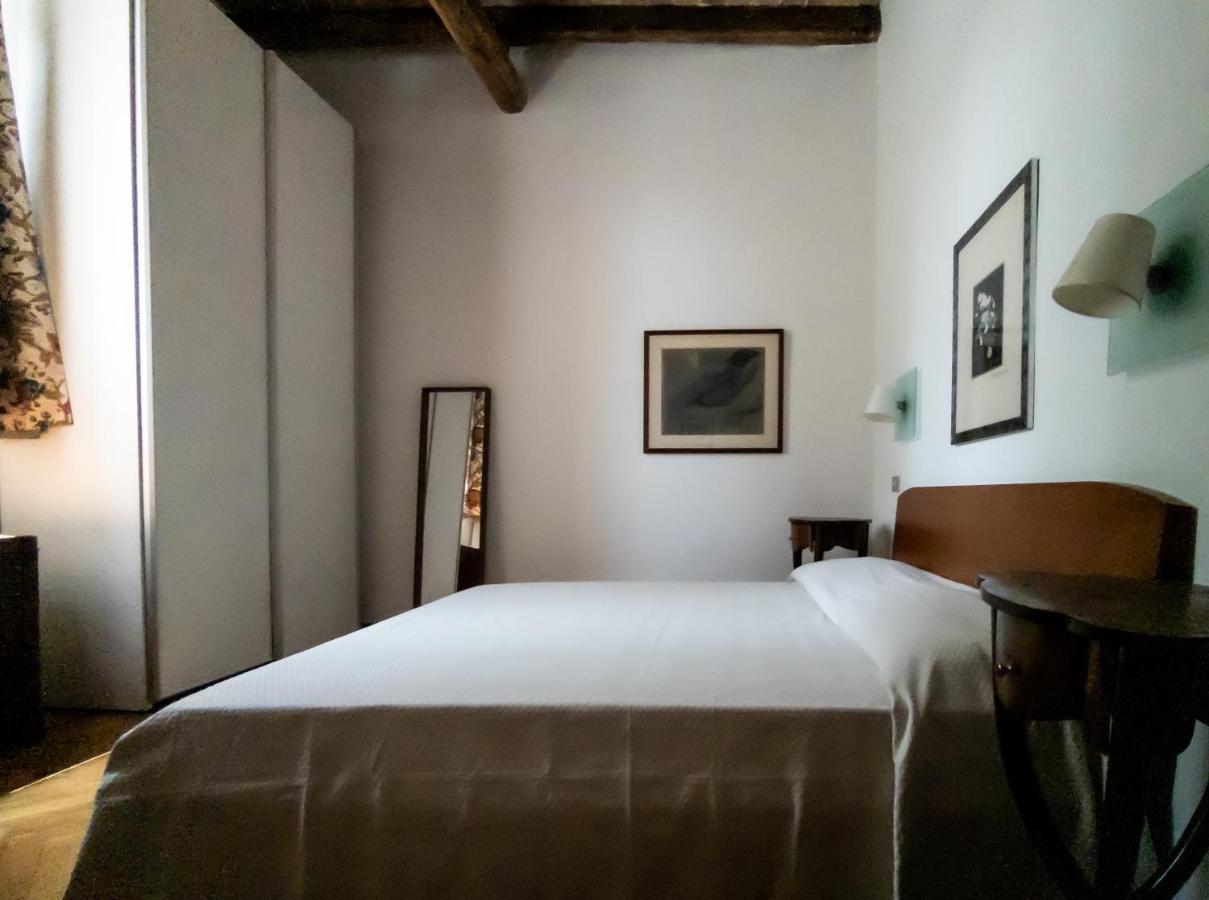 Raffaello Terrace - Near Piazza Navona Apartment