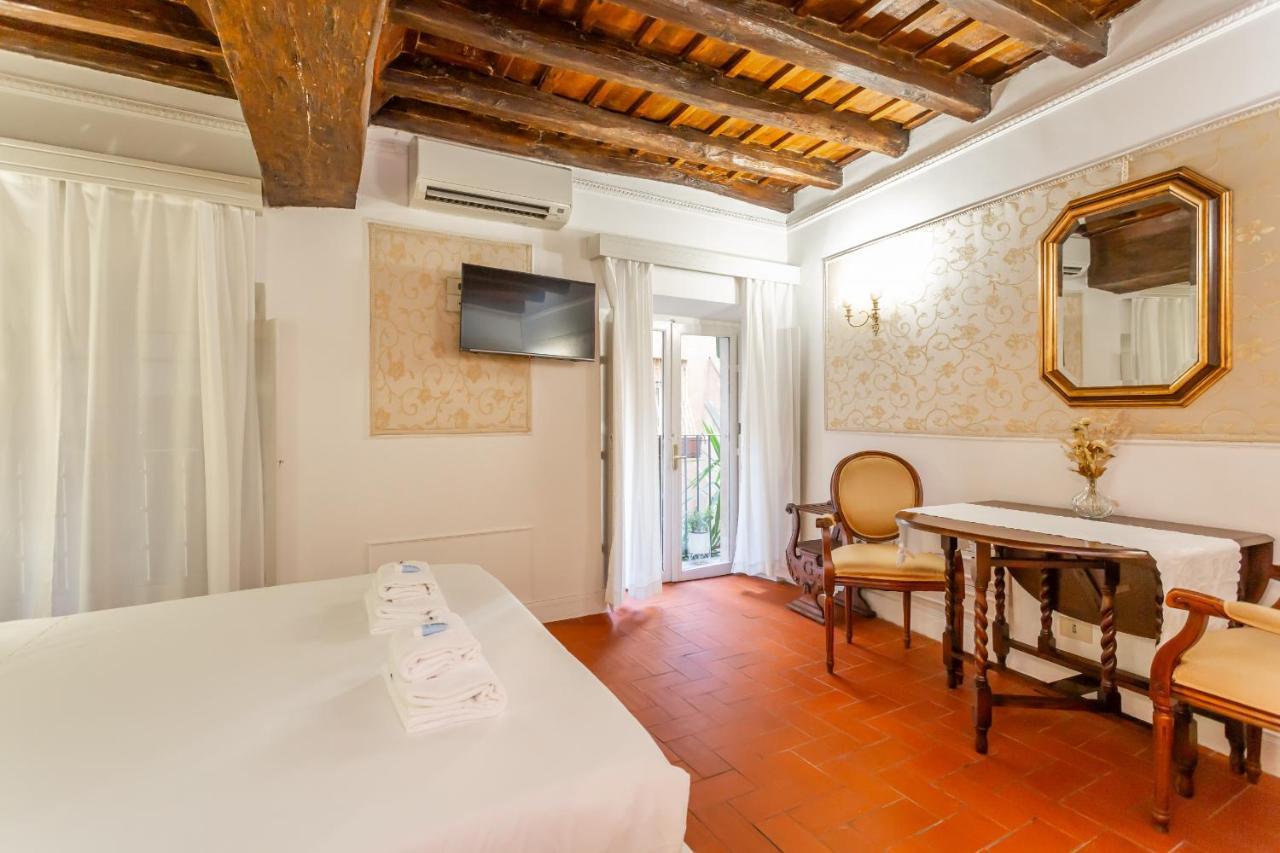 Apartment Al Cortile Del Moro Rome