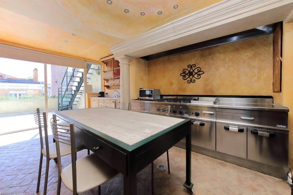 Suity I Penthouse With Two Terraces *