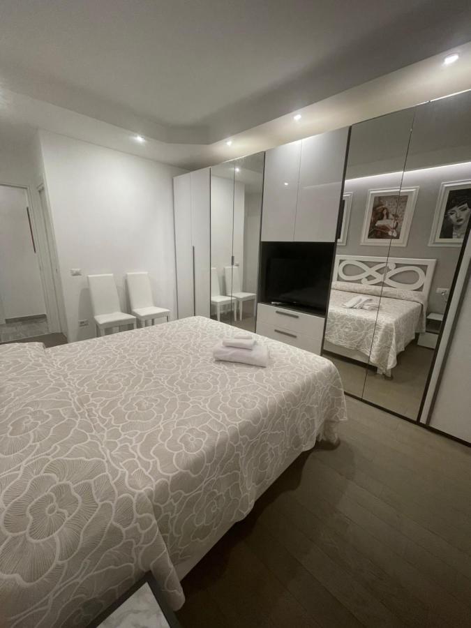 Apartment Eur Baldovinetti Luxury Vicino Ifad, Huawei, Eni, Zte, Unilever, Siemens, Open Fiber Rome