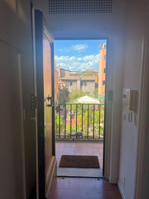 Apartment Scarpetta32 - Your In Trastevere Rome