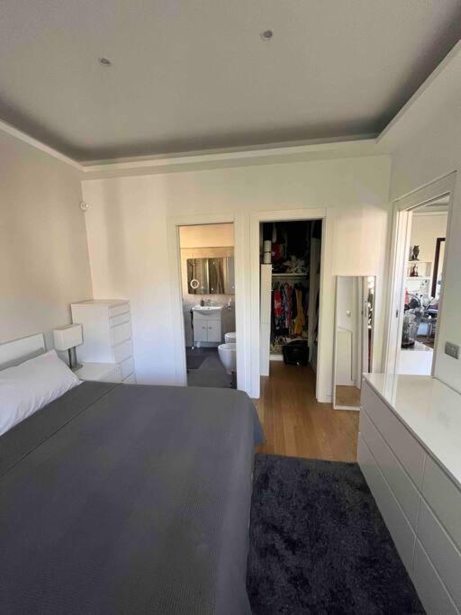 Moderno Bilocale Con Terrazzo Apartment Rome
