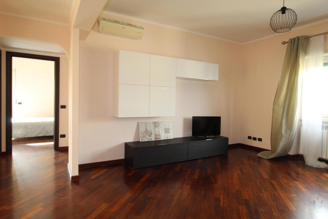 Apartment Via Gentiloni,40 Metro Jonio Rome