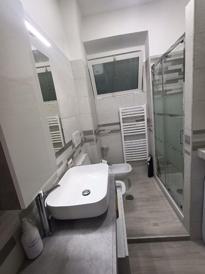 Apartment Famacri Rome