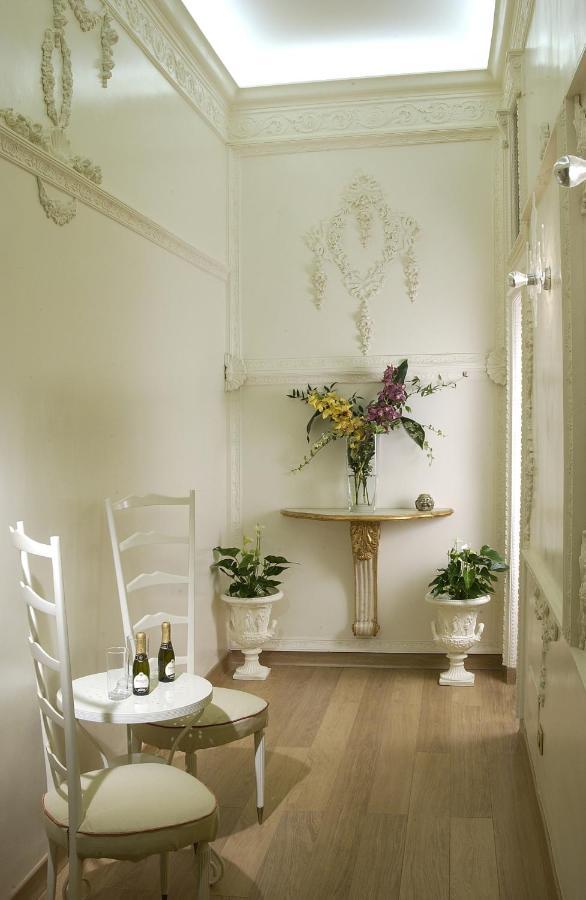 Suites Rome Guest house *