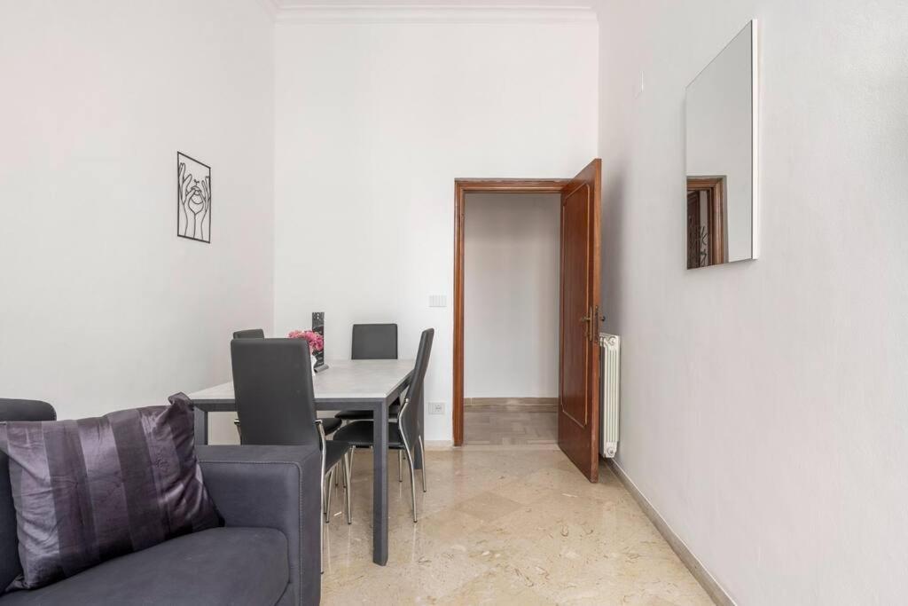 Casa In Trastevere Apartment *