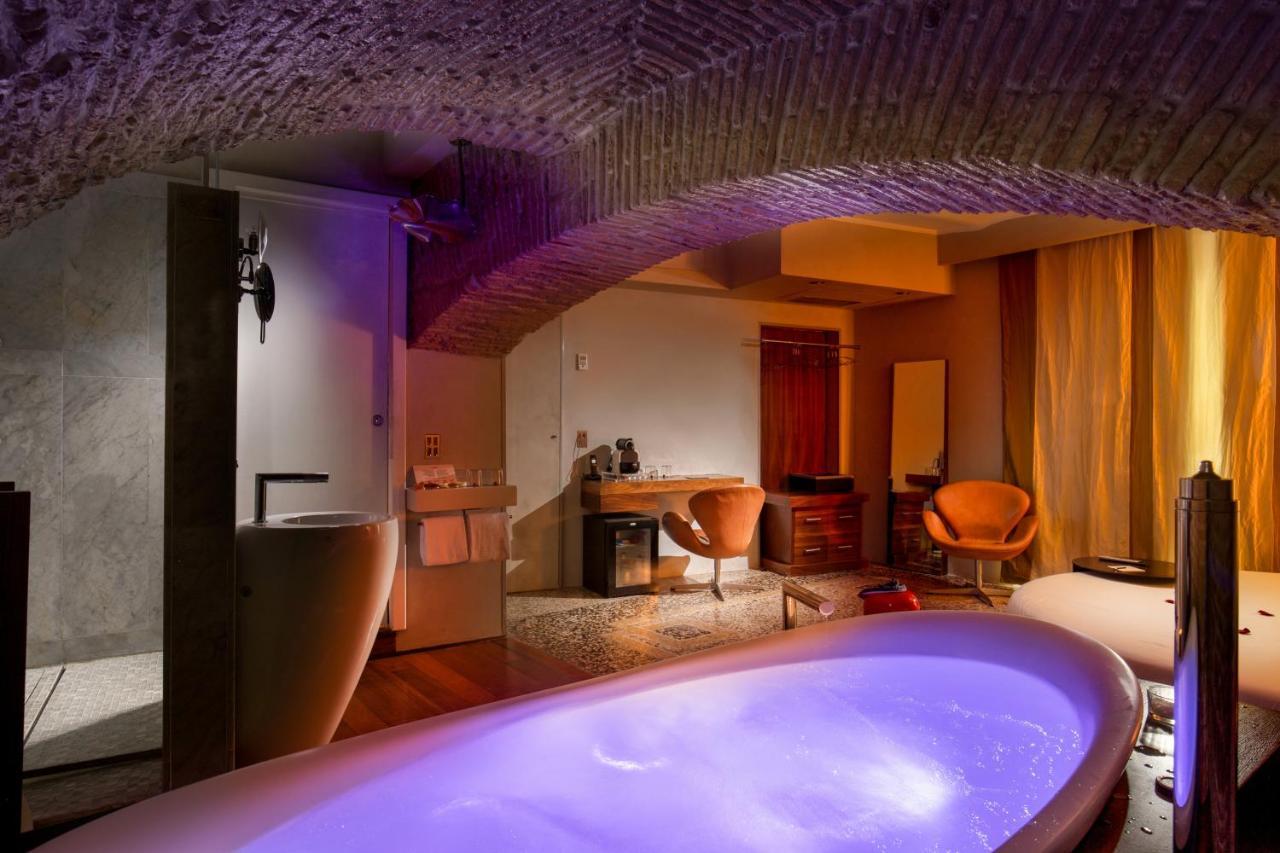 Suitesistina For Brave Lovers Bed & Breakfast Rome