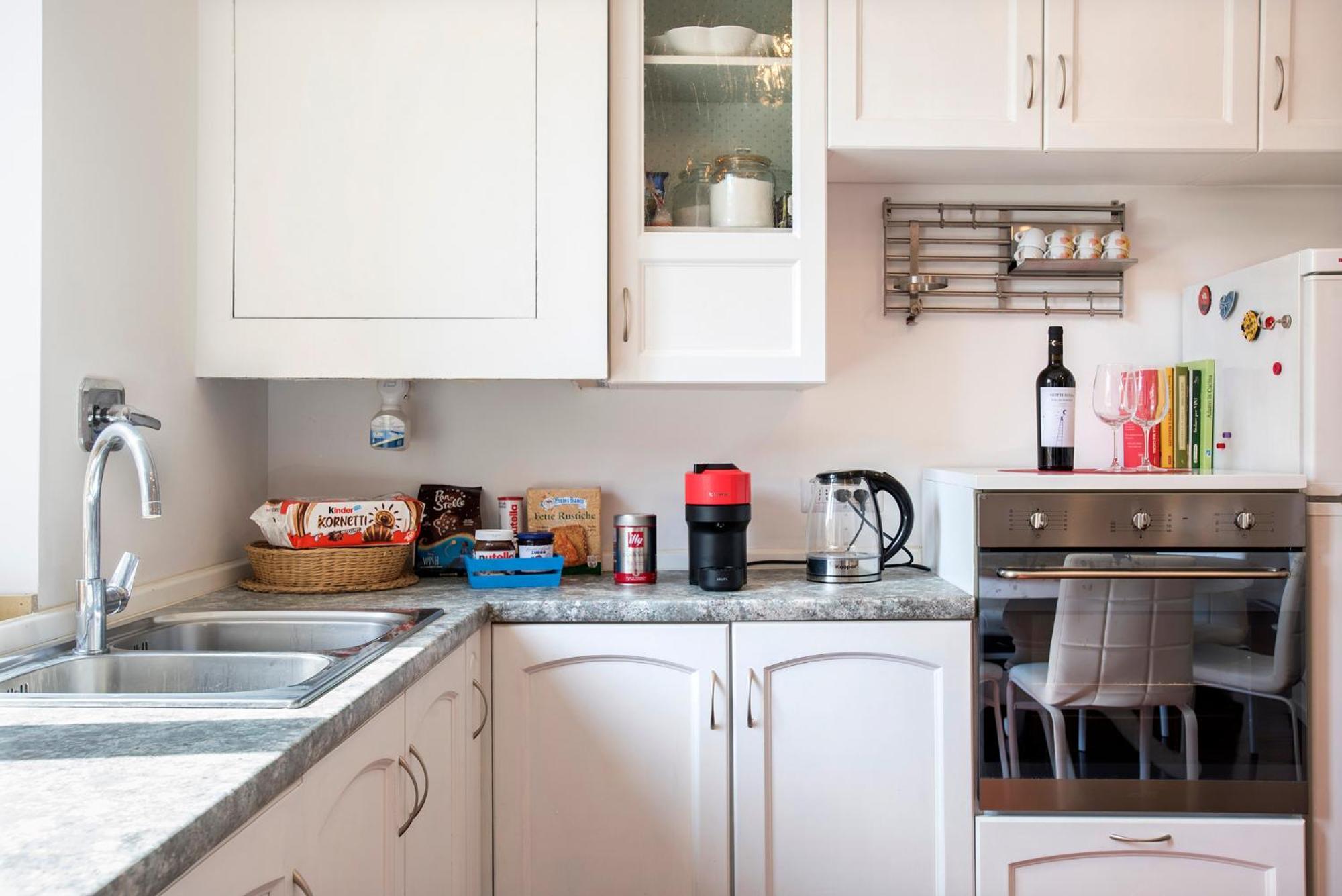 Apartment Il Principe - Luxury Boutique Near The Colosseo *