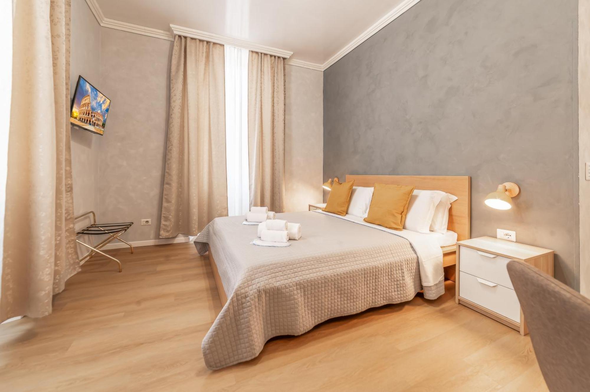 Maison Macao - Golden Keys Collection