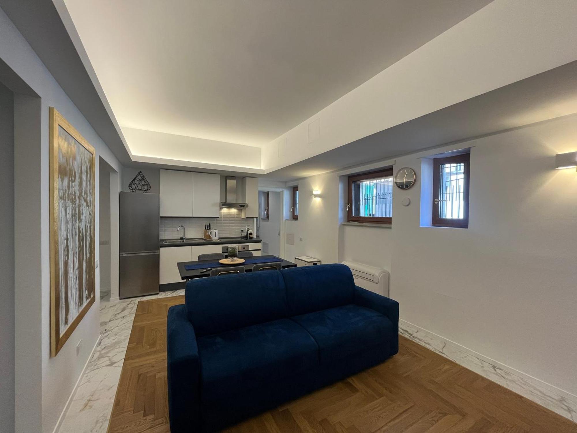 Savoia House, Modern Near Borghese Apartment Rome