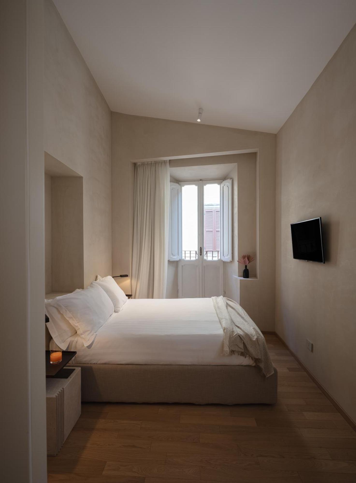 P10 Design * Roma