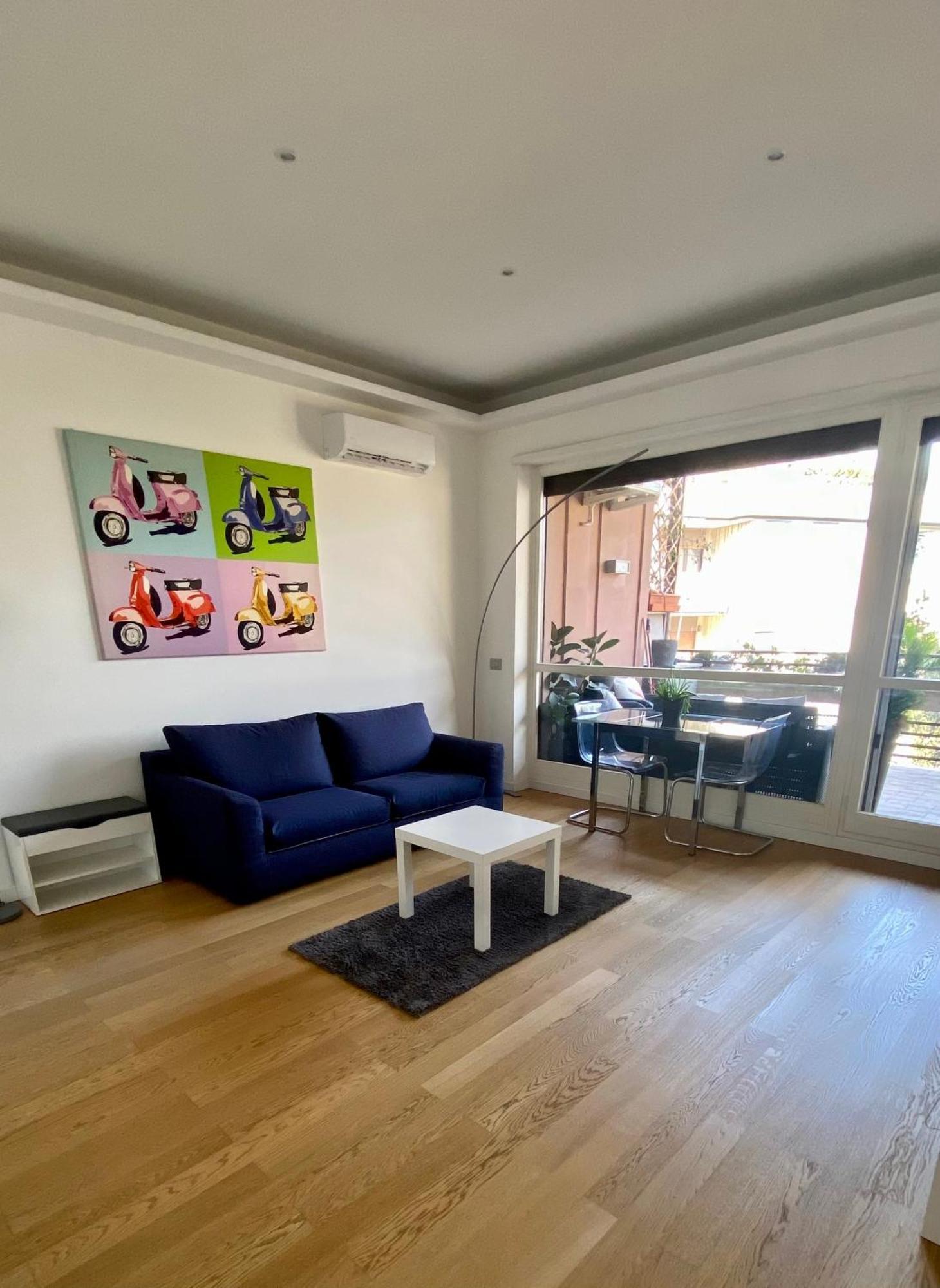 Moderno Bilocale Con Terrazzo Apartment