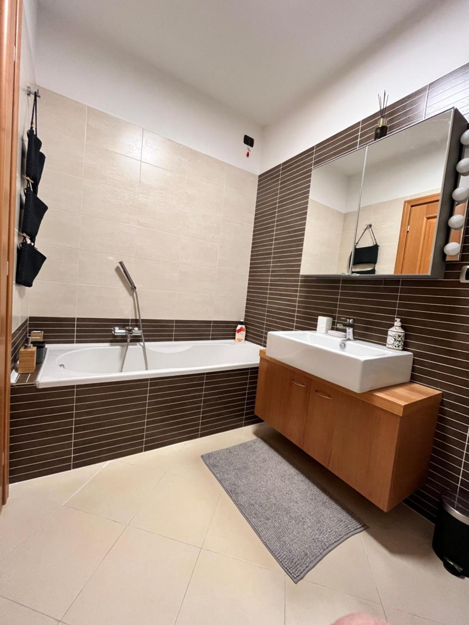 Aurelio 1 Capital Apartment