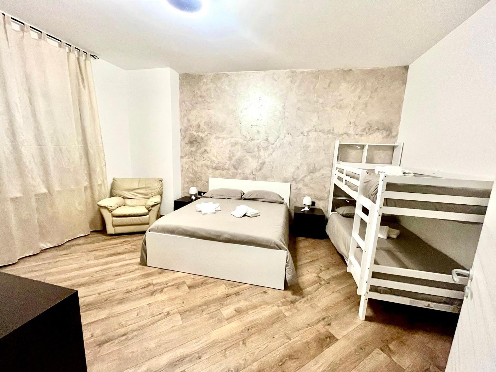 Appartamento 15 Min. Colosseo 2 - Casa Di Micca *