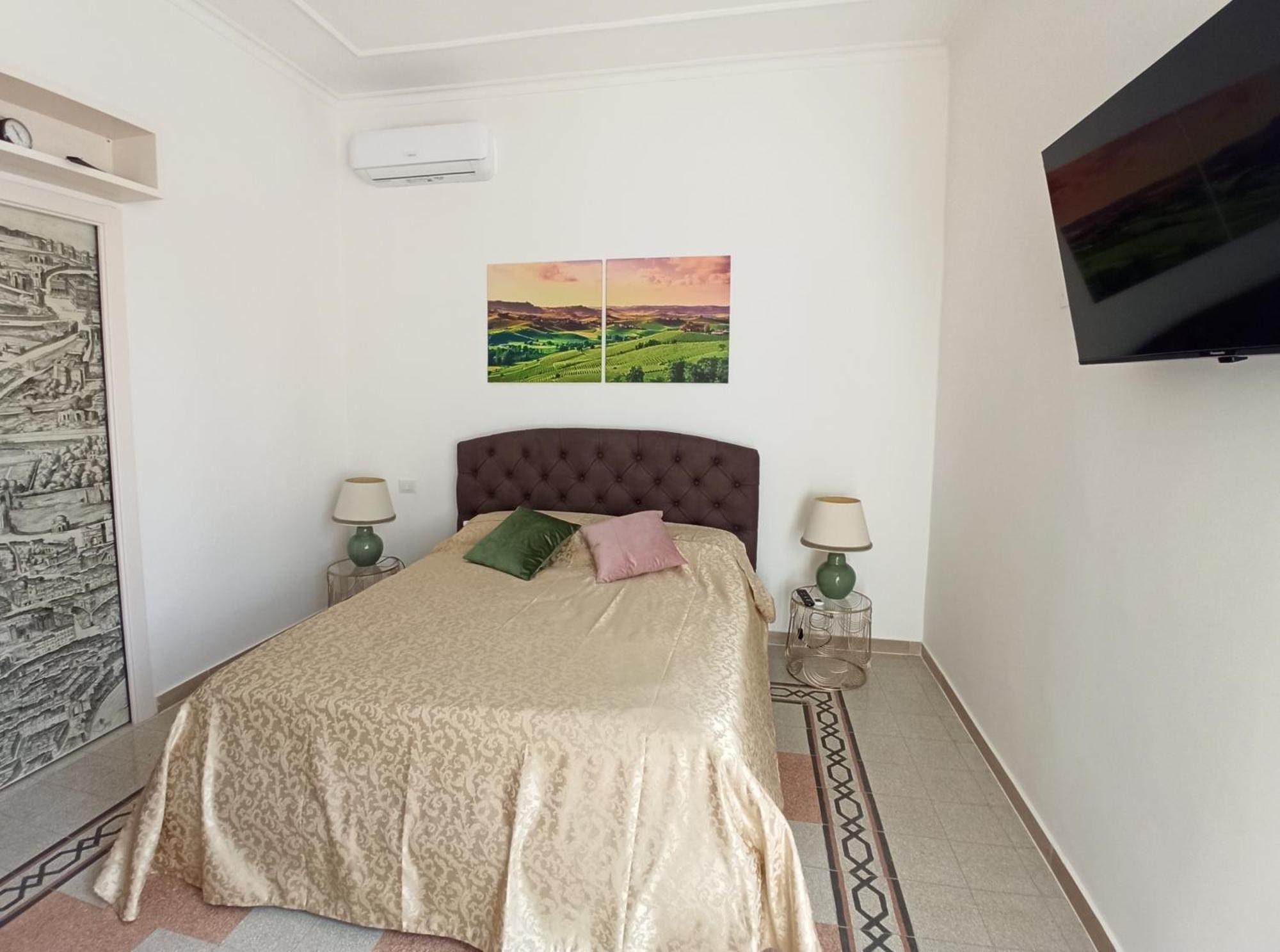 Have A In 2 Apartment *