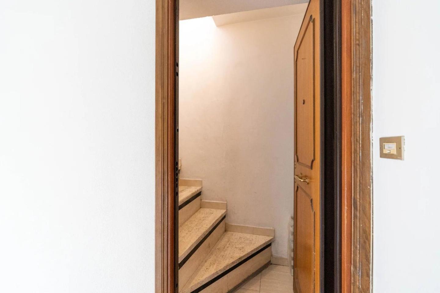 15 Min From Piazza Venezia Skyline Sanctuary In Trastevere Rome