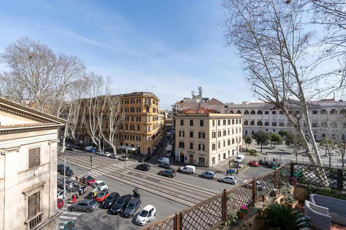 Apartment 15 Min From Piazza Venezia Skyline Sanctuary In Trastevere Rome