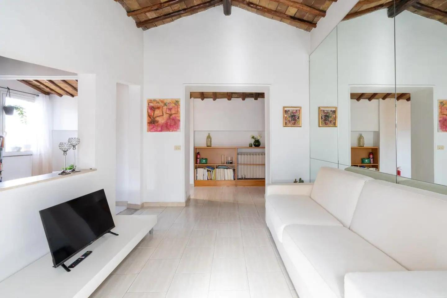 15 Min From Piazza Venezia Skyline Sanctuary In Trastevere *