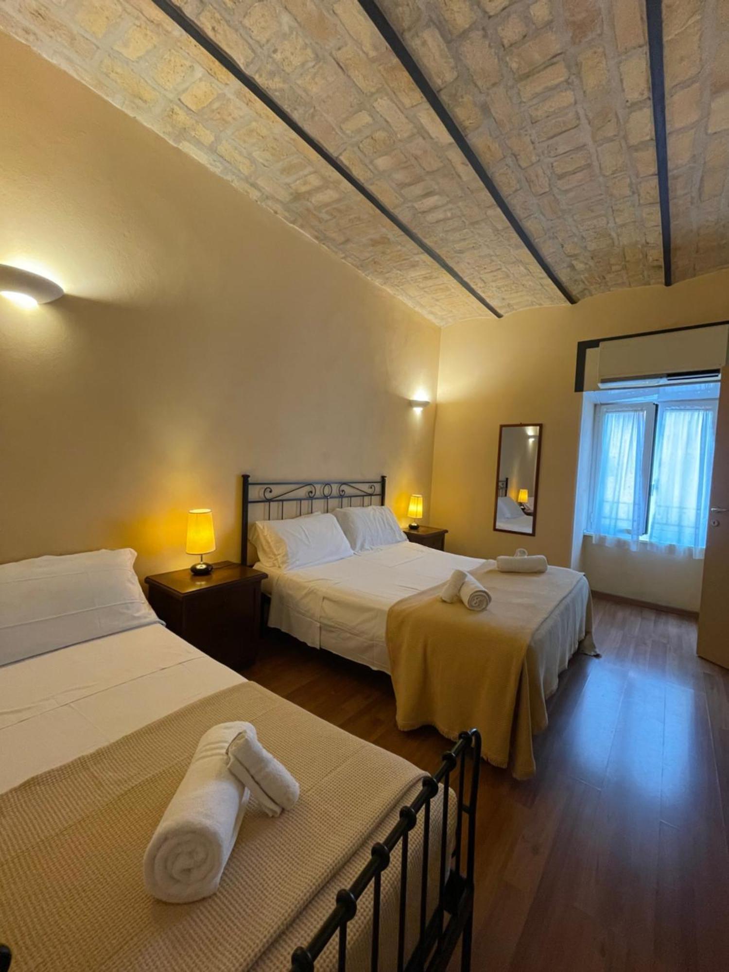 Holiday Suite Roma Roma