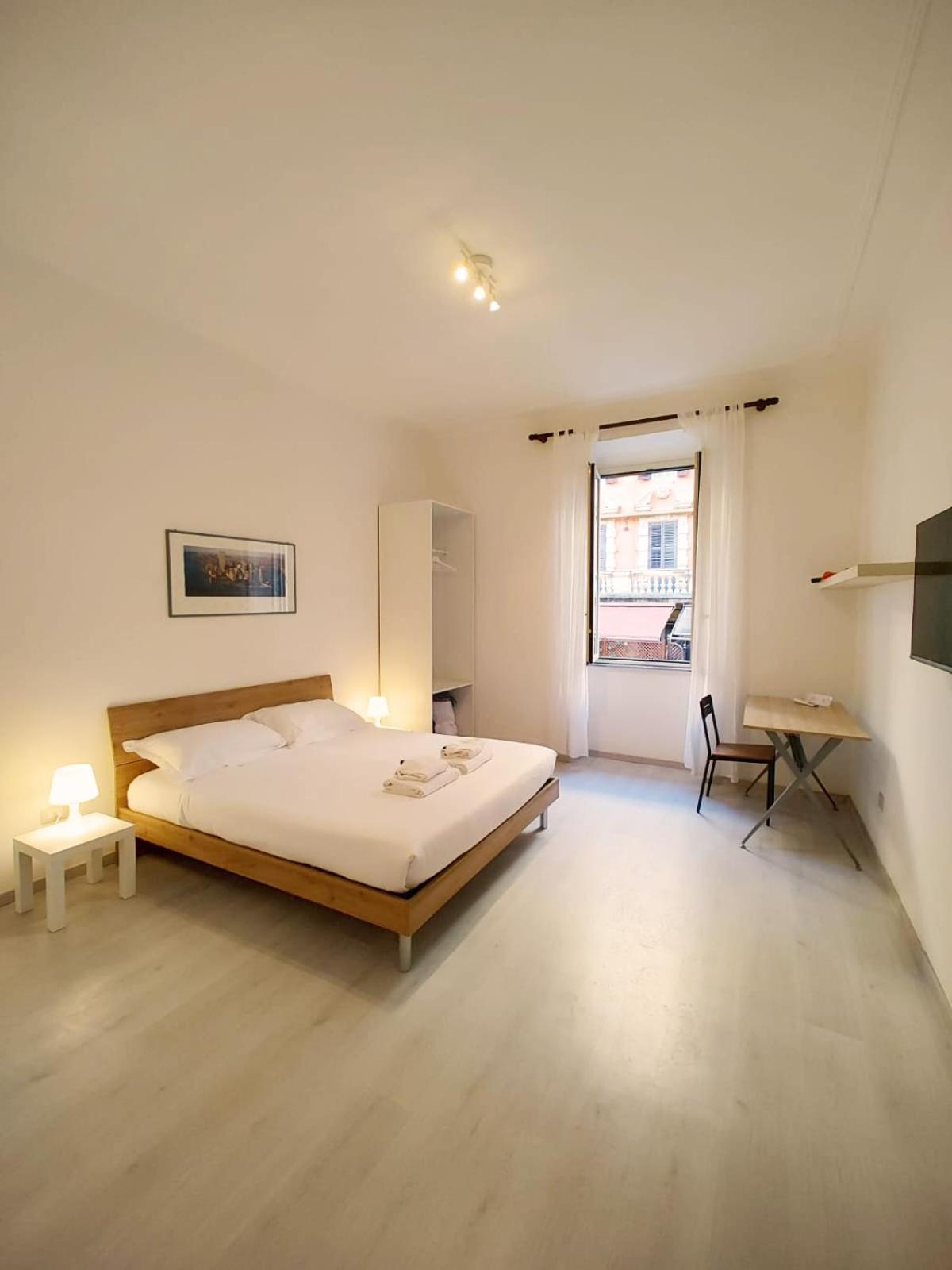Vivirome - 2 Bedrooms - San Giovanni Apartment *