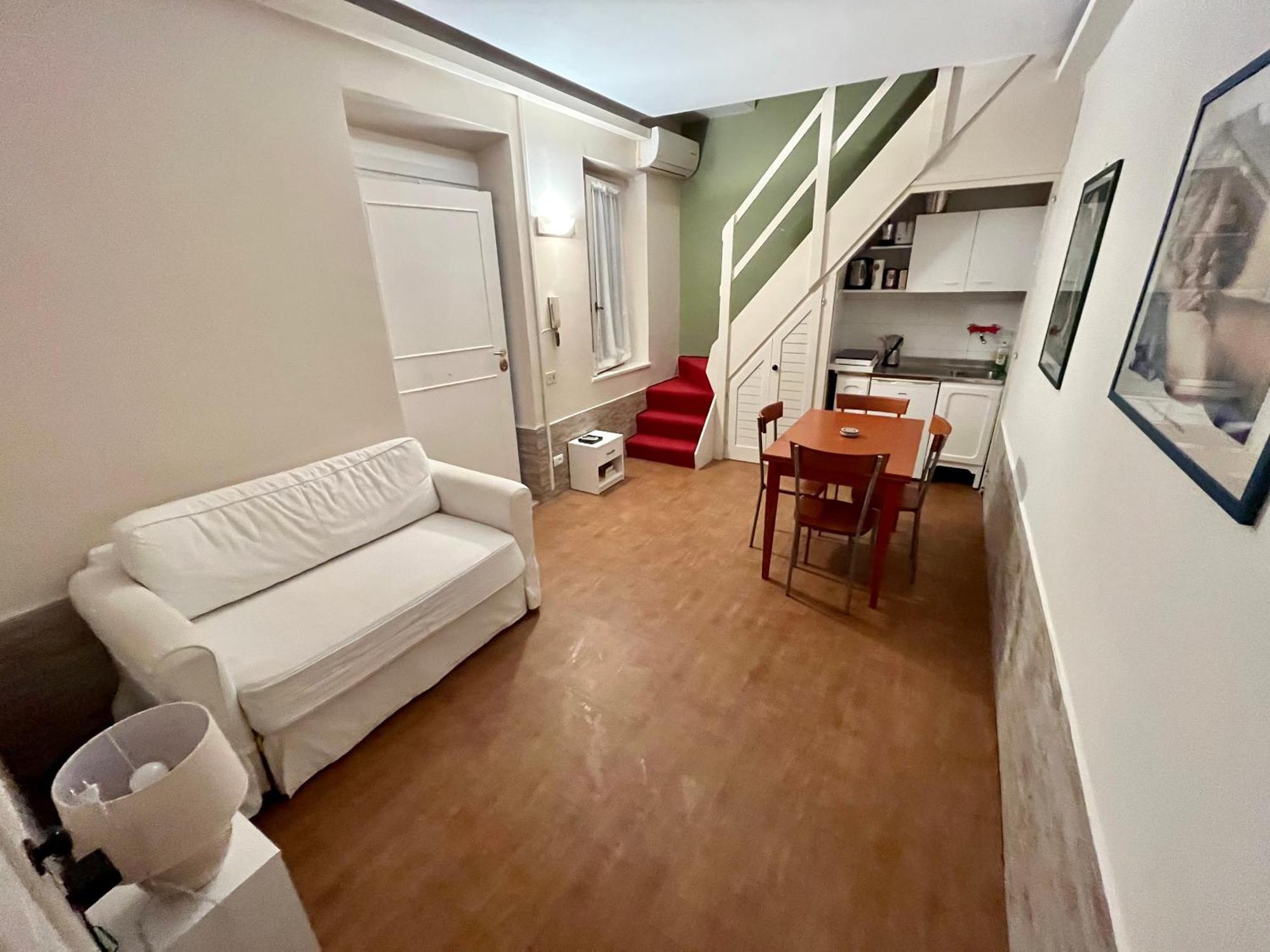 Lupa Urban Loft Apartment
