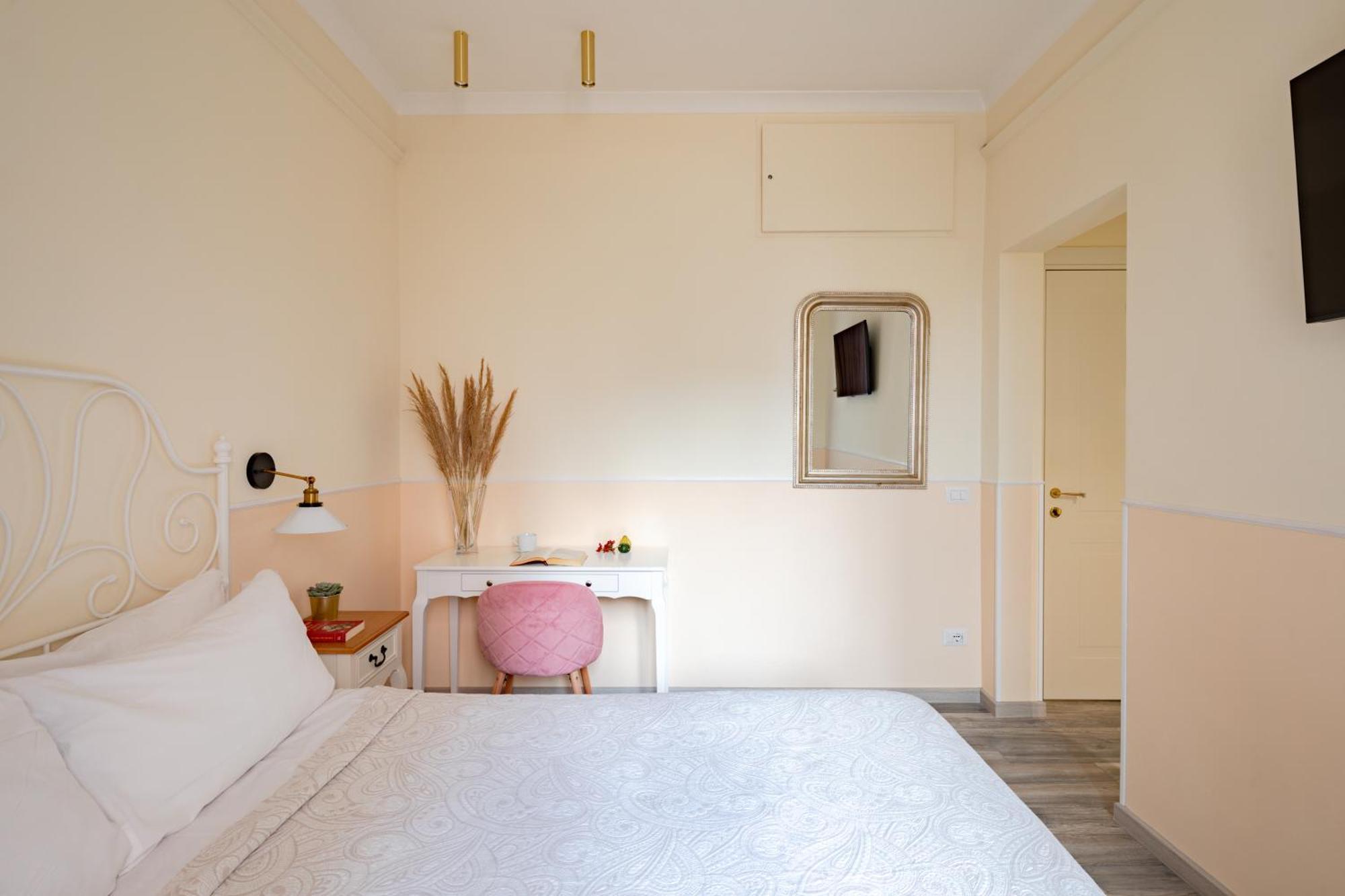 Dante's In Vaticano 2 Bed & Breakfast *