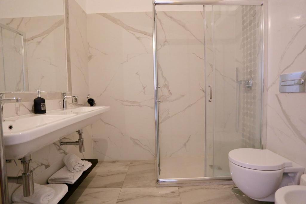 Apartment P-suite Plaza *