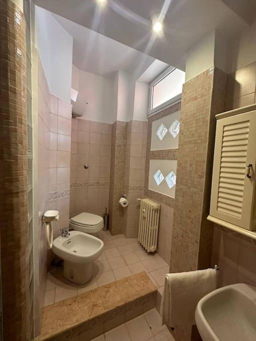Centocelle, Metro C Luminoso Quadrilocale Apartment Rome