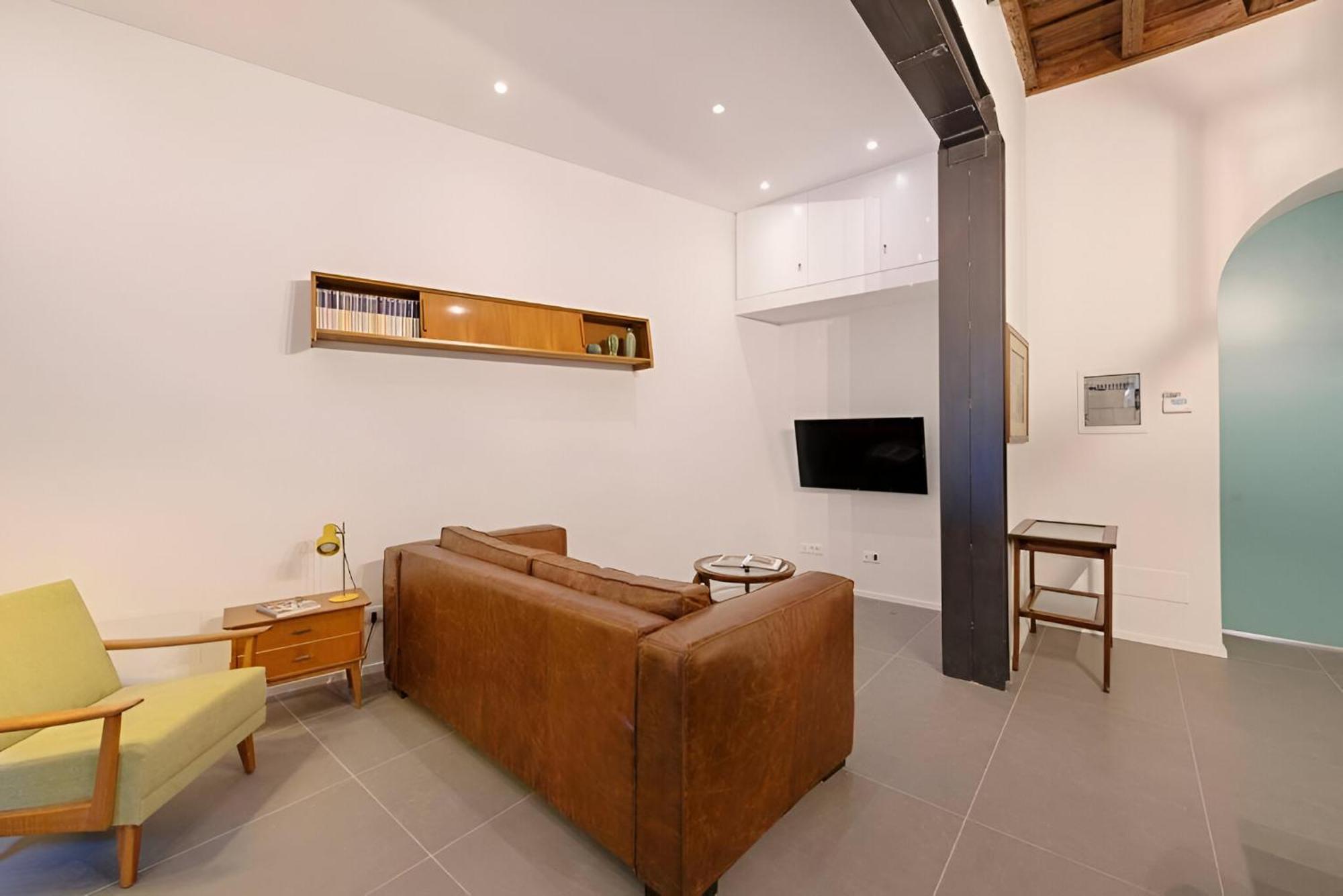 Golden House Buddyrent Rome