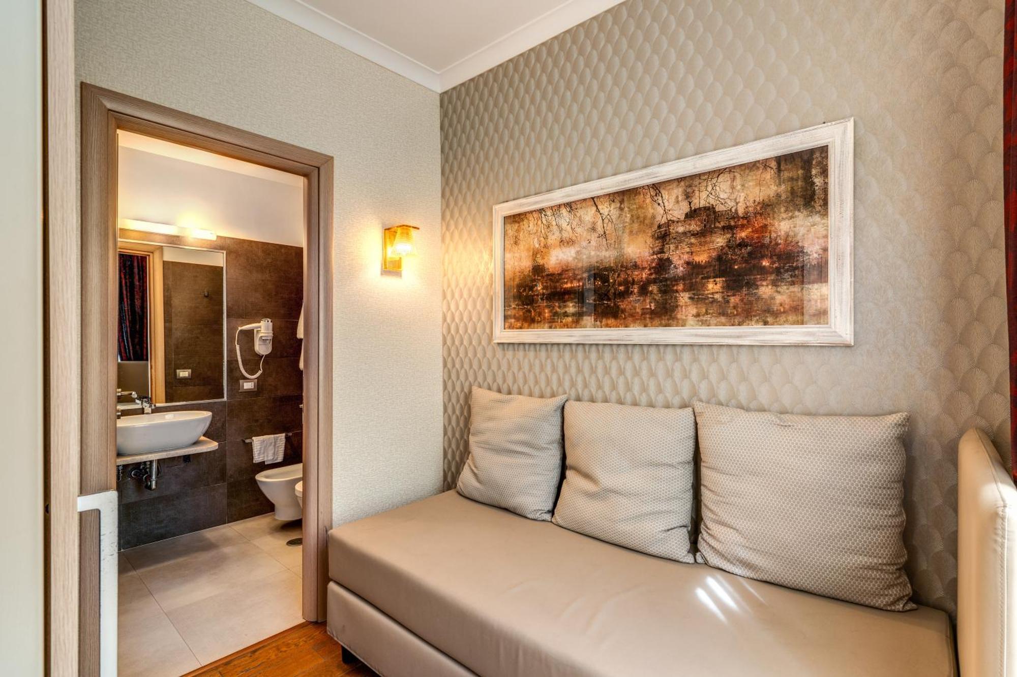 Boutique 4* Rome