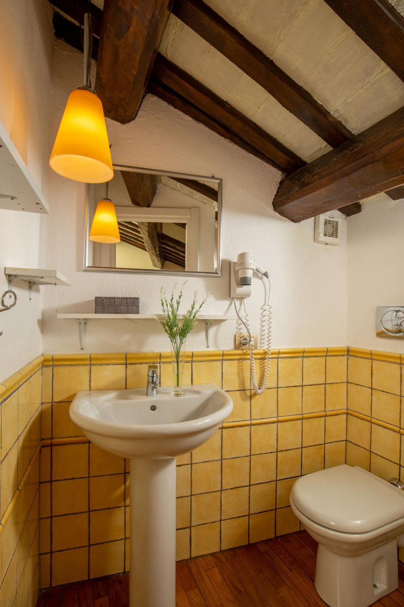 Bollo Guest house 3*
