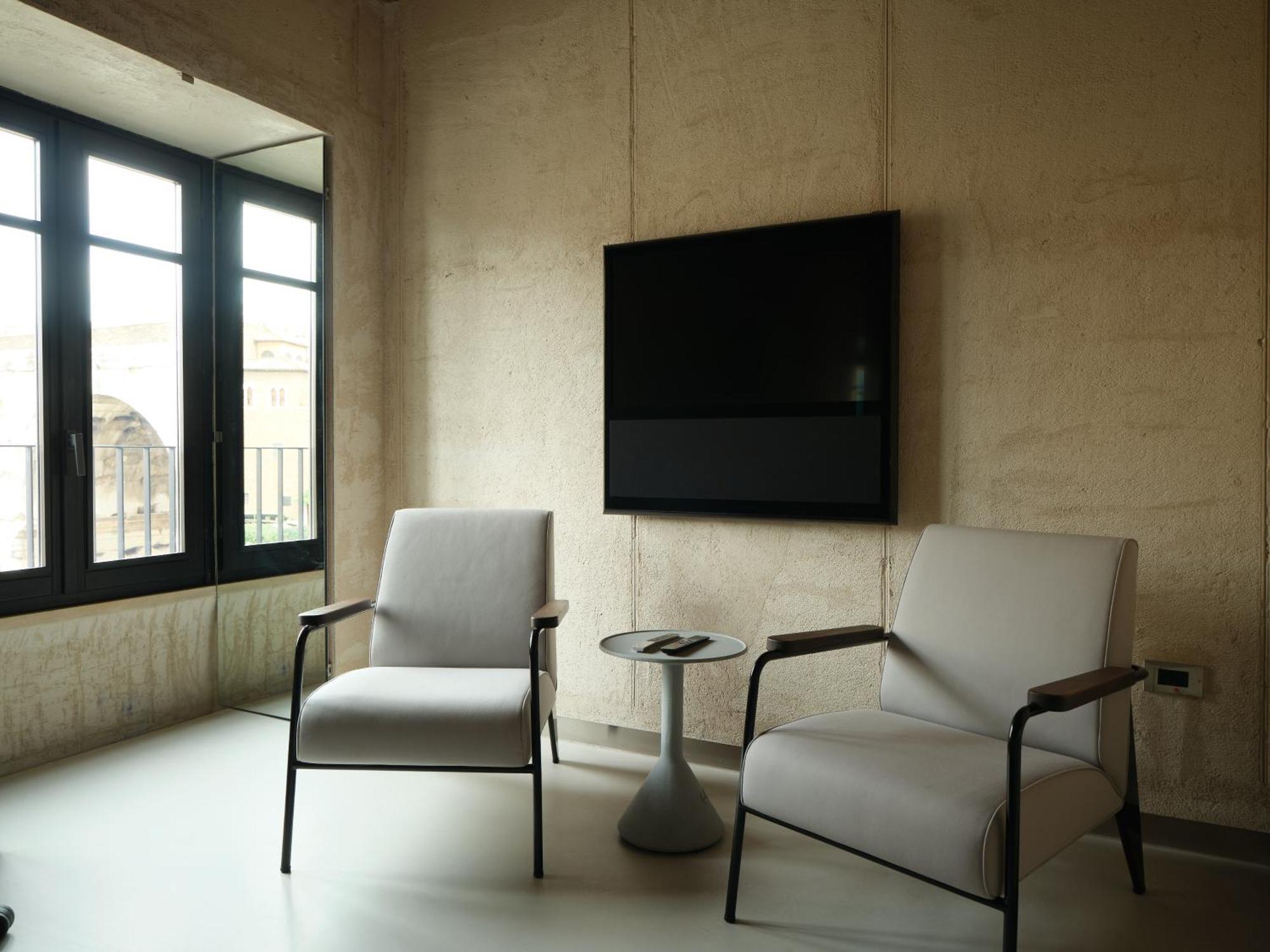 Rhinoceros 5* Rome