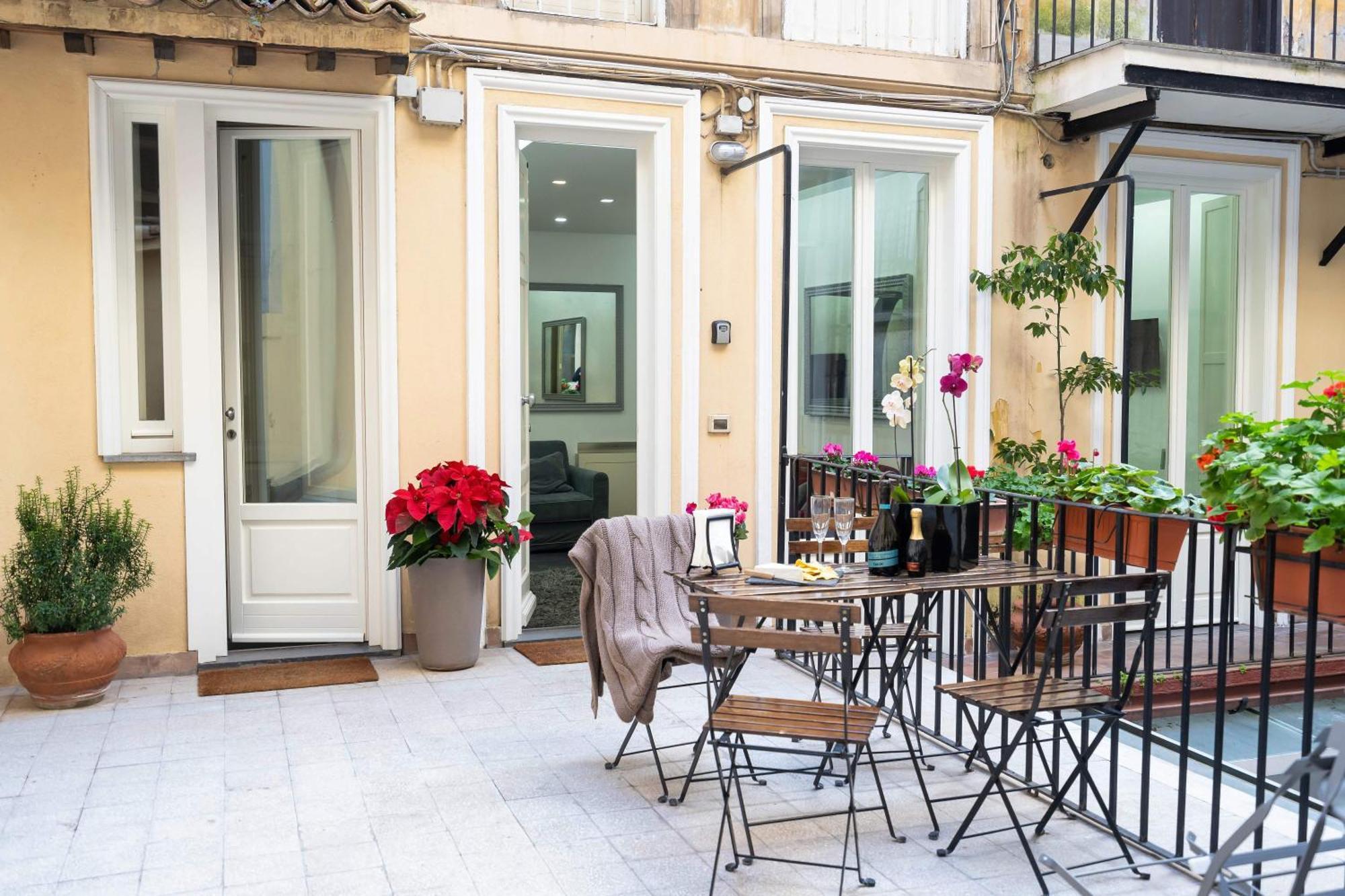 Apartment White Style Gambero