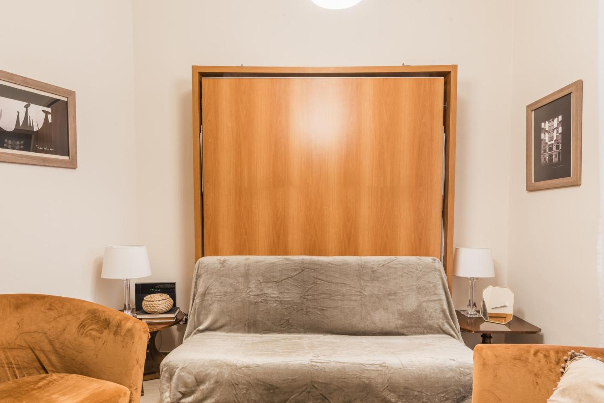 The Rent - Two-bedroom Near Fori Imperiali
