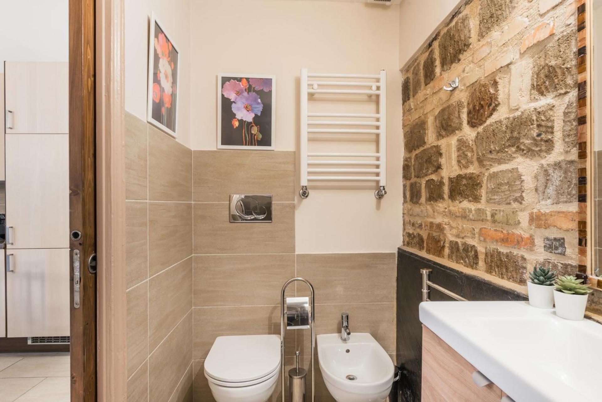 The Rent - Two-bedroom Near Fori Imperiali * Rome