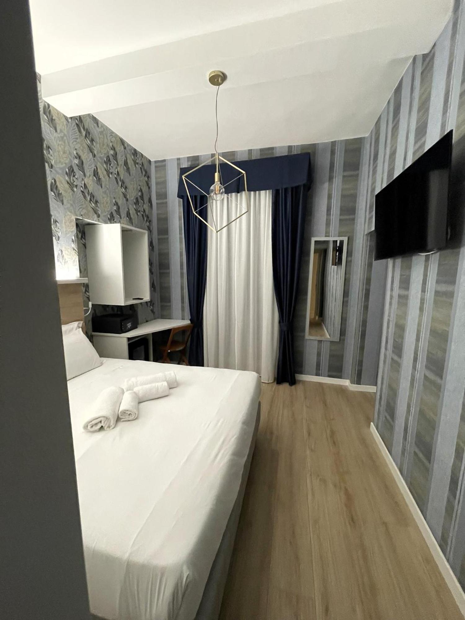 Hotel Rome's Gloria