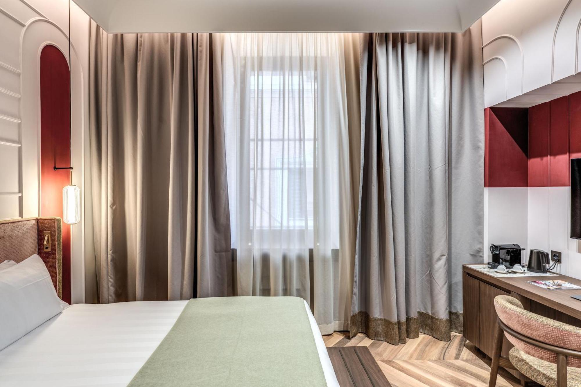 The Steps Hotel - By Eitch Collection Hotel 4*