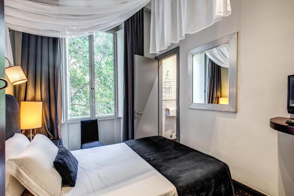 Giuggioli 3* Rome