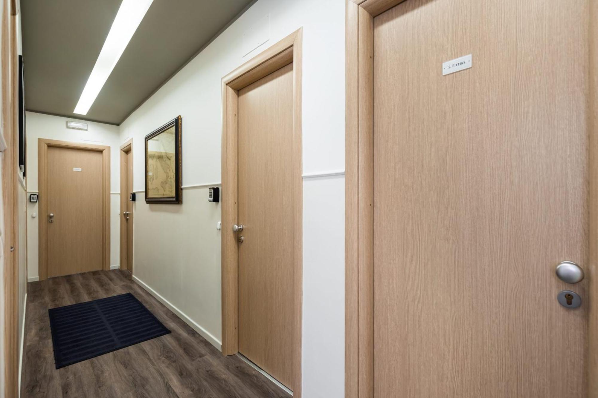 Fleming By Hili Guest house