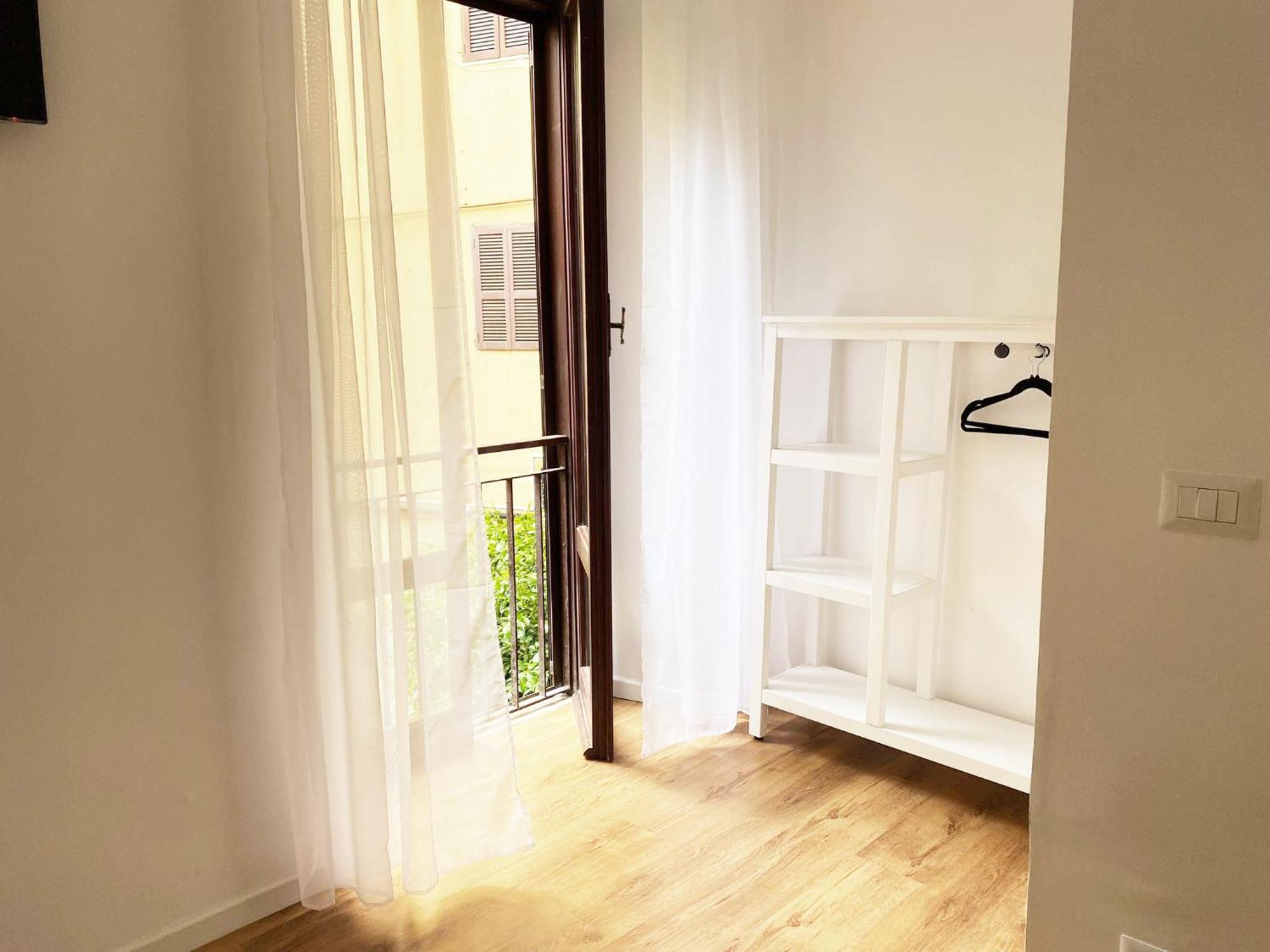 A Due Passi Da San Pietro, Vaticano Apartment