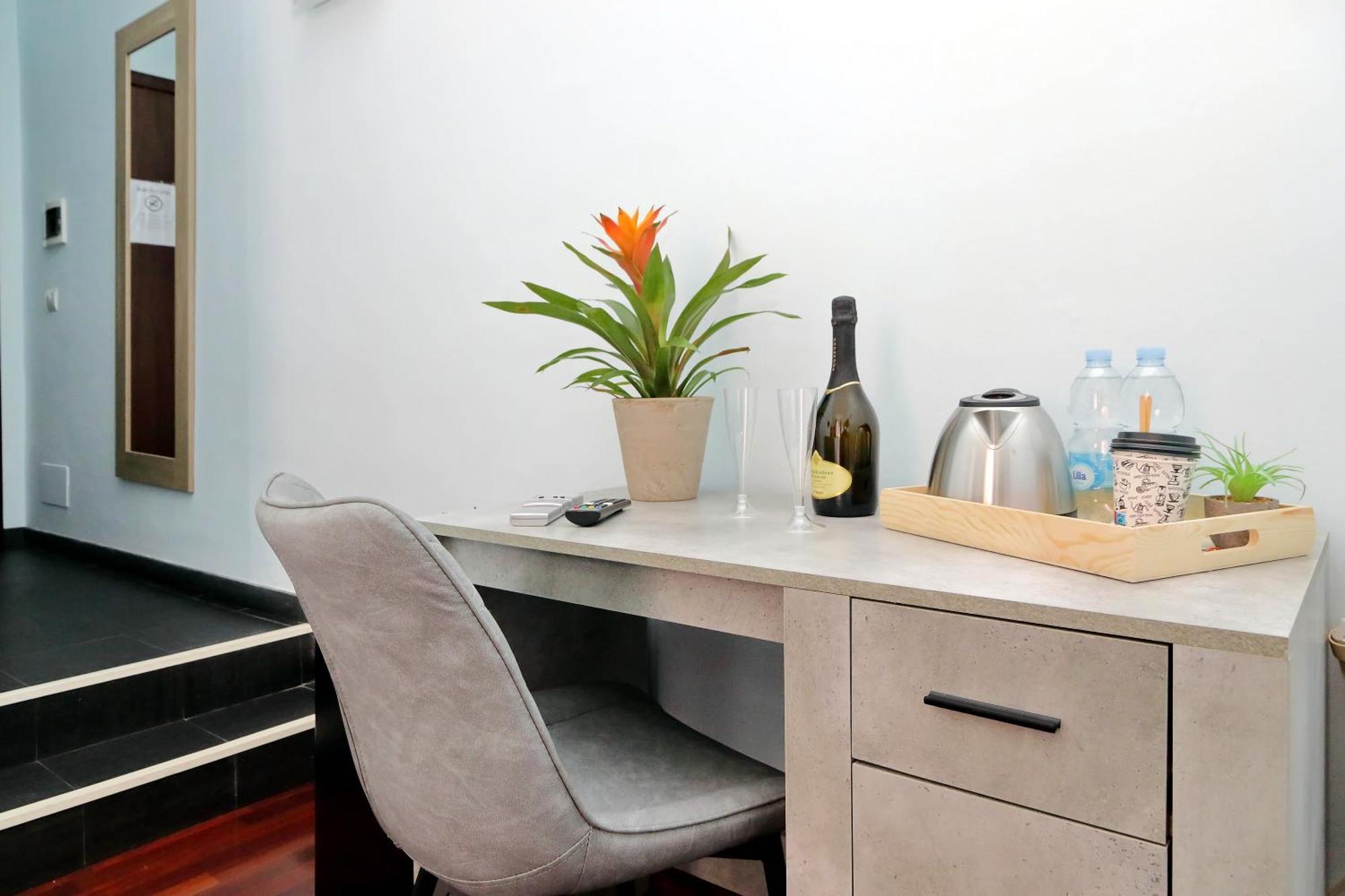 Lhg Comfy Guest house 2*