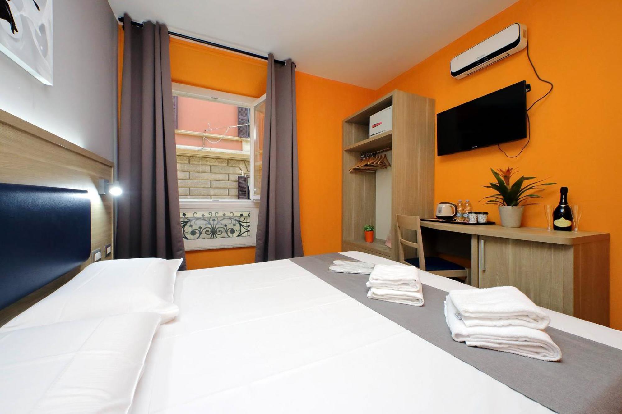 Lhg Comfy Guest house 2*