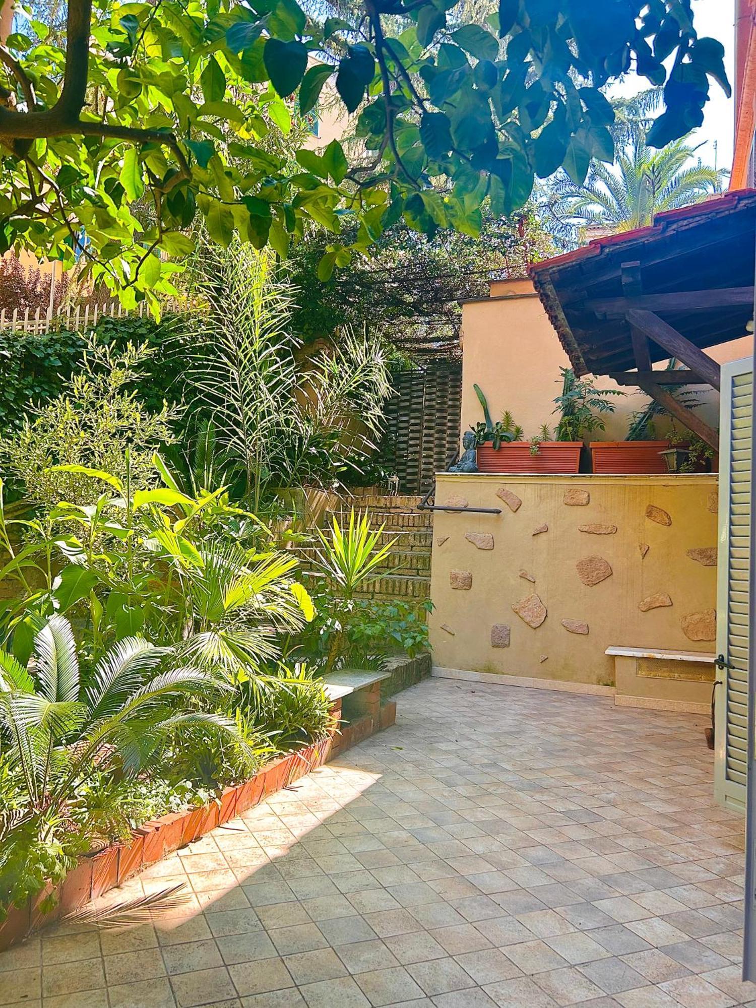 Isola Roger - Con Giardino A Holiday home *