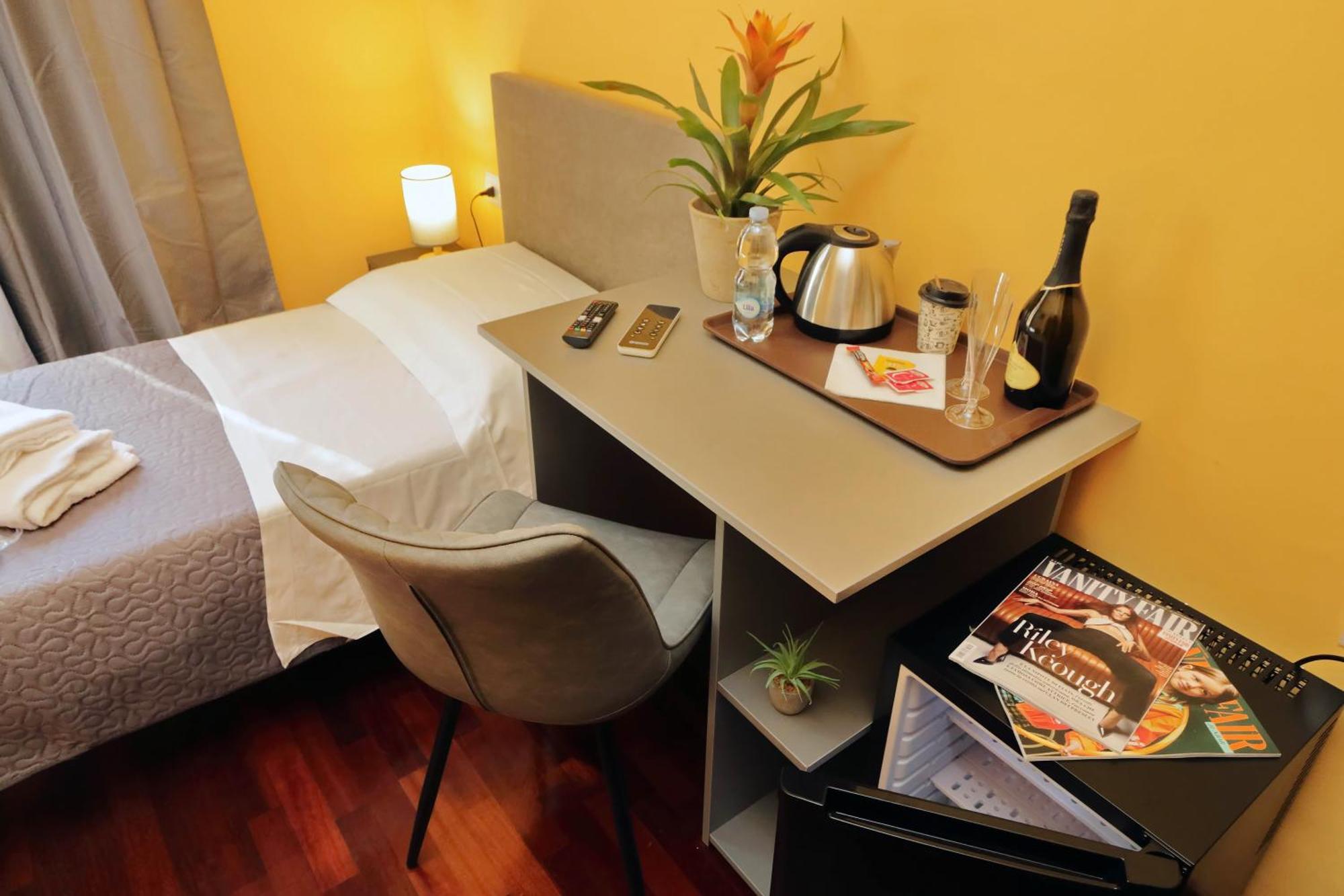 Guest house Lhg Comfy Rome