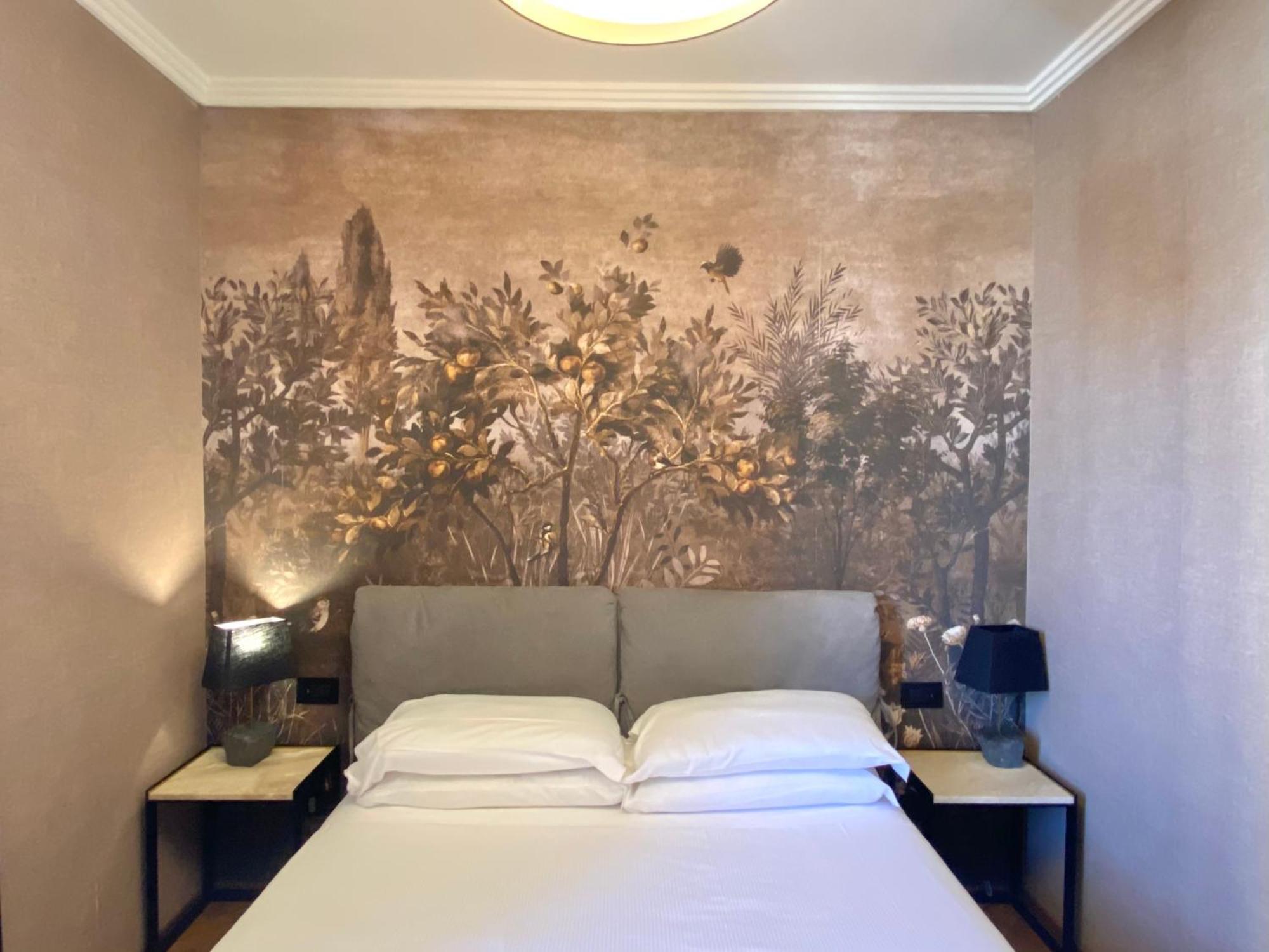 Pax Guest house *
