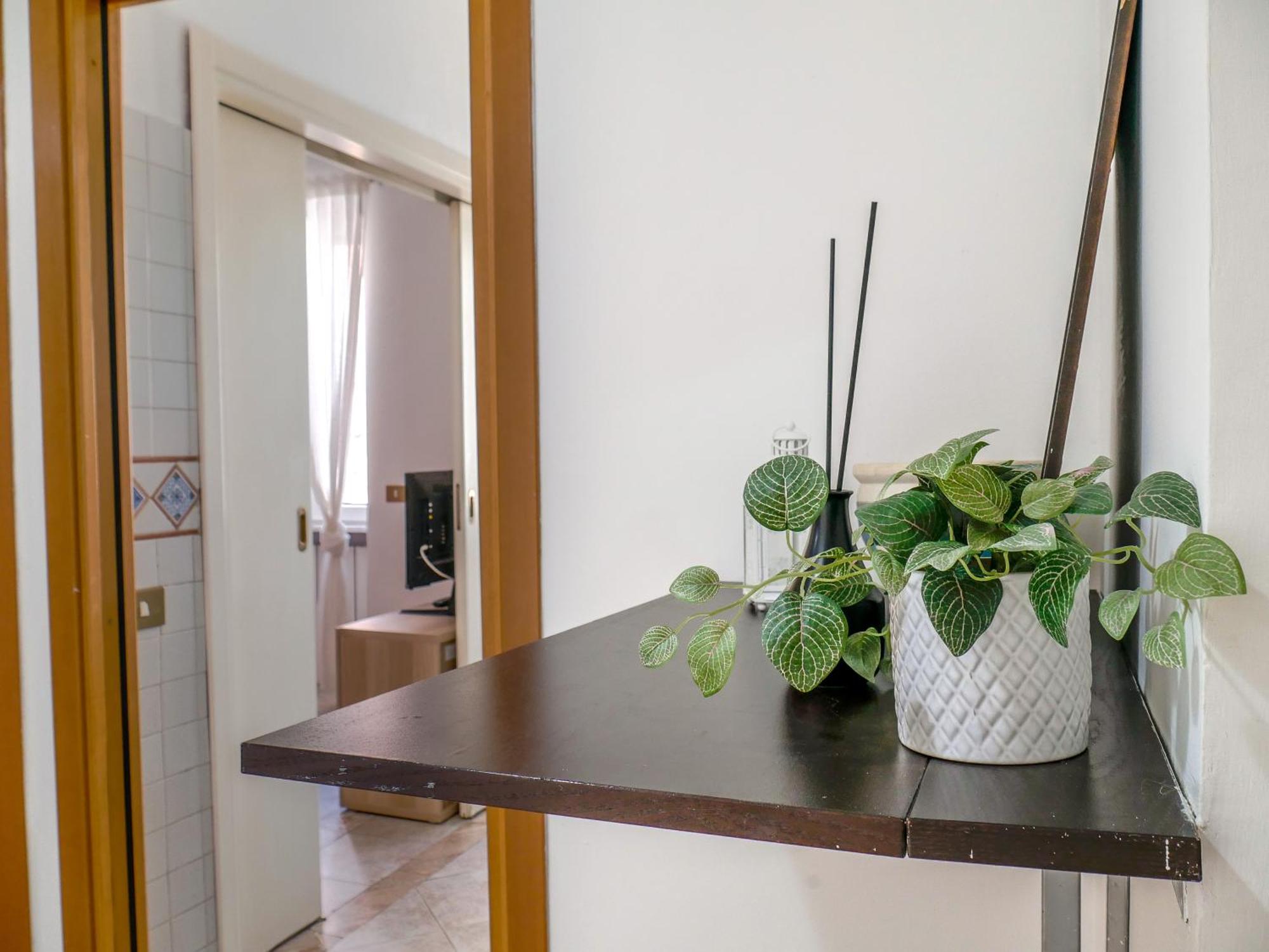 Modern 1 Bedroom Near Metro Rome