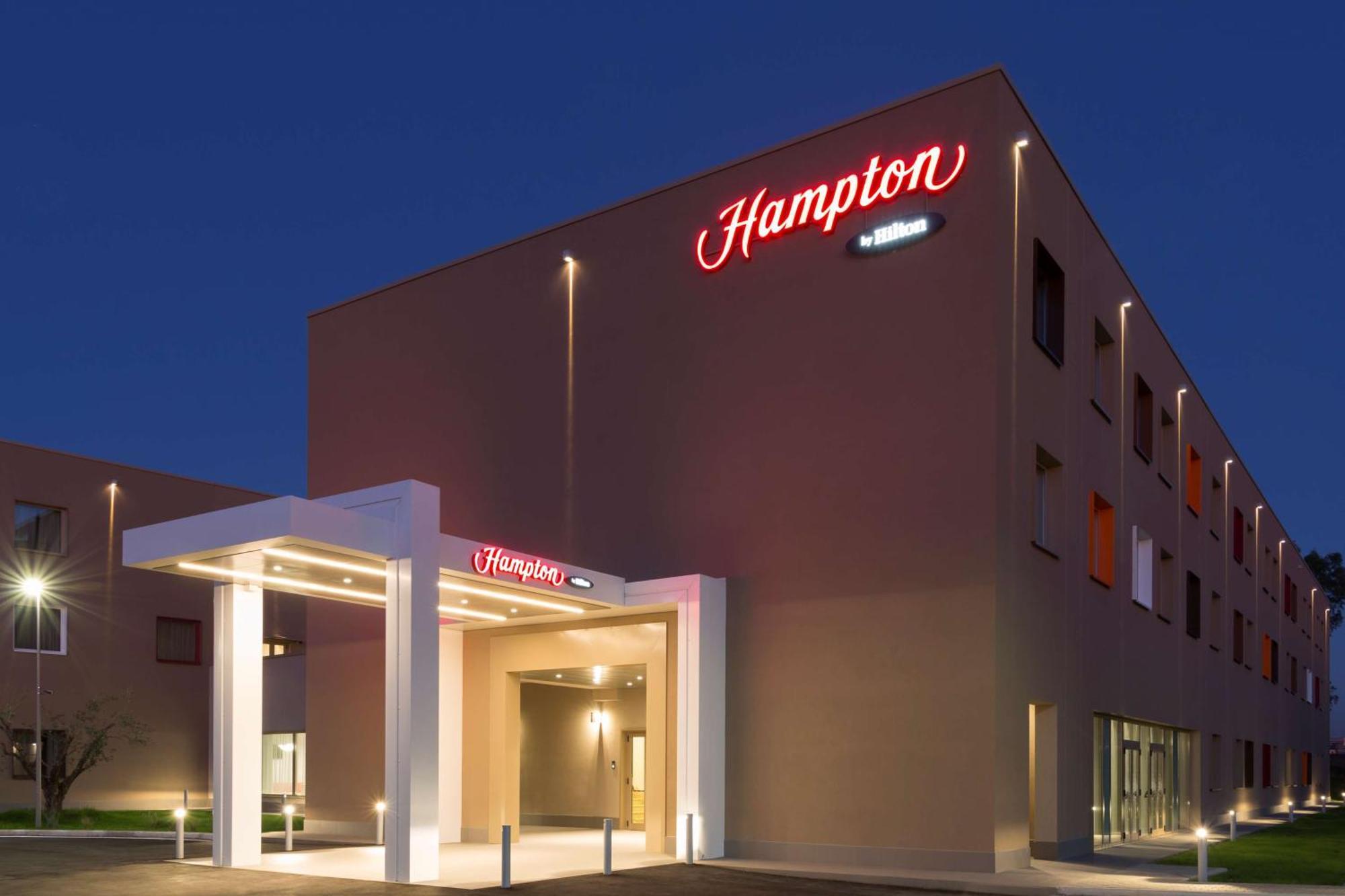 Hampton By Hilton East 3* Rome