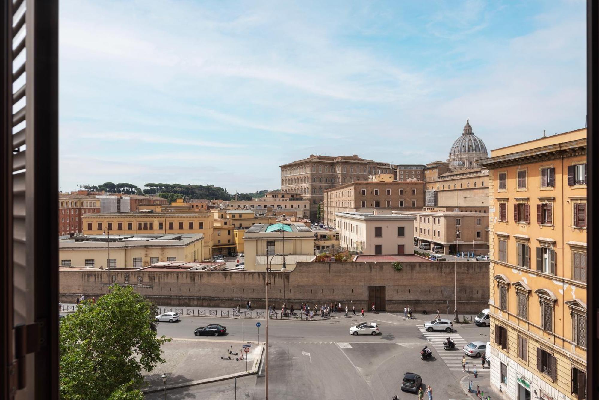 Vista Su San Pietro - La Venere Su Apartment *